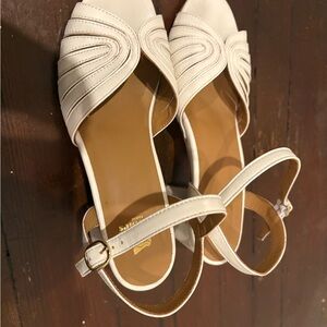 Elegant White Strappy Sandals